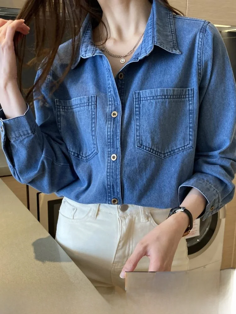 Spring Autumn Winter Denim Shirt Jacket Women's Fashion Long Sleeve Top Design Sensation Commute Style Korean Loose Fit
Spring Autumn Winter Denim Shirt Jacket Women's Fashion Long Sleeve Top Design Sensation Commute Style Korean Loose Fit