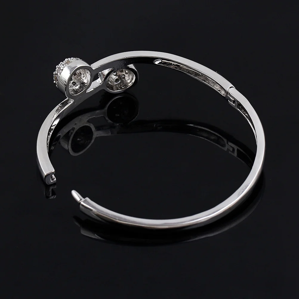 Women Bangle Bracelet Double Pearls Crosses Stretchy Opening Cuff Wristband Jewelry For Party Birthday Gift Silver Fashion 
Women Bangle Bracelet Double Pearls Crosses Stretchy Opening Cuff Wristband Jewelry For Party Birthday Gift Silver Fashion