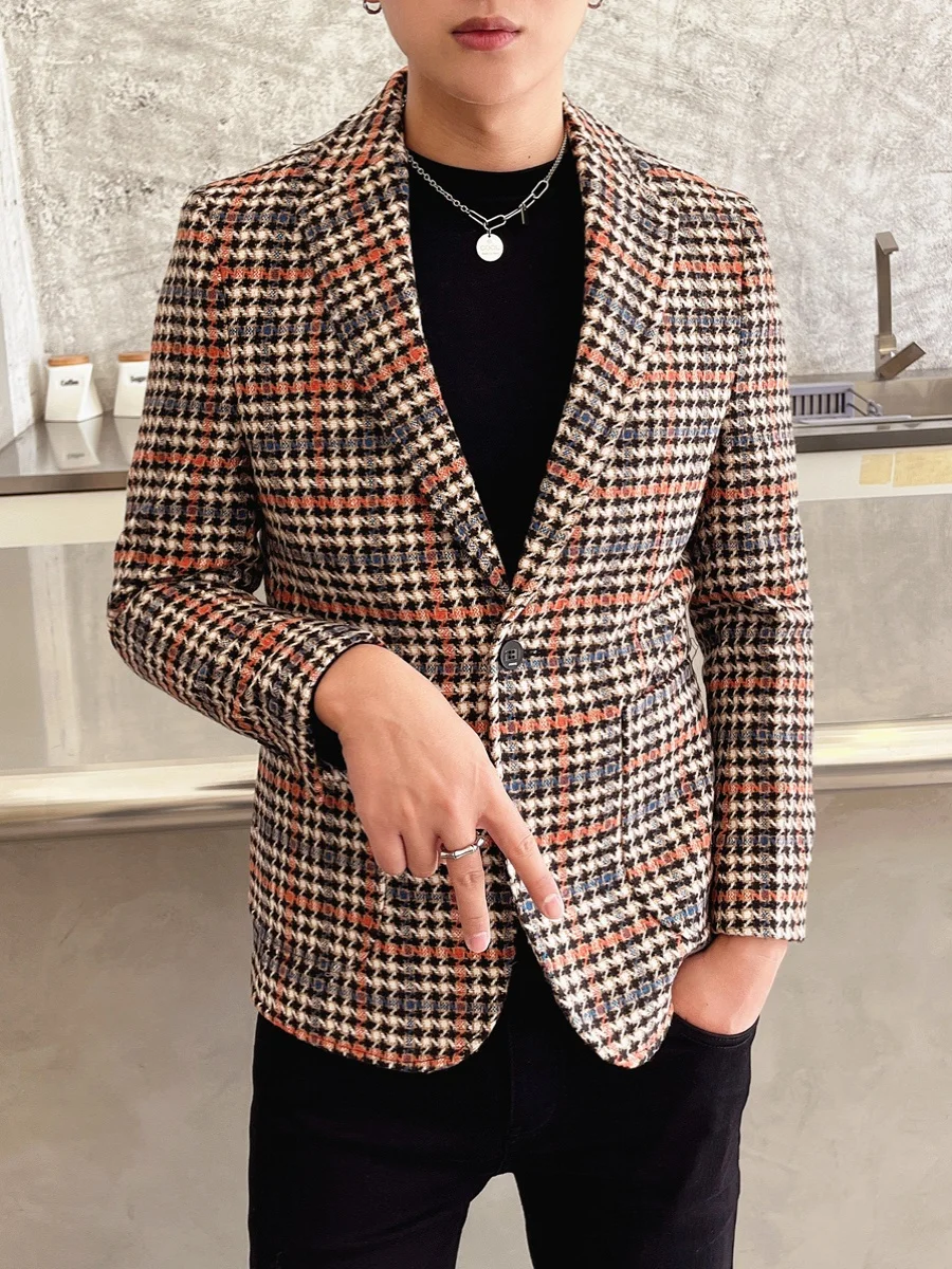 Spring New Style Men's Slim Fit Checkered Casual Fashionable Korean Version Light Maturity Single-breasted Coat
Spring New Style Men's Slim Fit Checkered Casual Fashionable Korean Version Light Maturity Single-breasted Coat