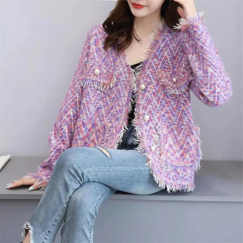 Korean version Tassel Small fragrant style Short Jacket Women's Autumn Winter New Long sleeved woolen Knitted Cardigan Top
Korean version Tassel Small fragrant style Short Jacket Women's Autumn Winter New Long sleeved woolen Knitted Cardigan Top