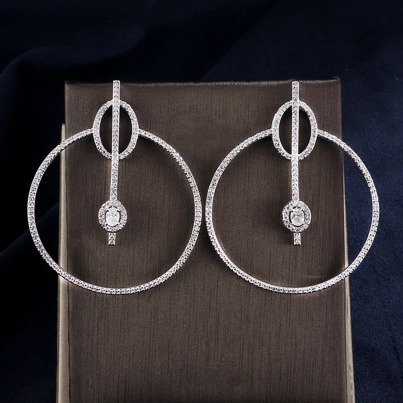 RAKOL Luxury Hollow Cubic Zircon Big Stud Earrings Crystal Circle Hoop Earrings For Women Silver Color Accessories Jewelry
RAKOL Luxury Hollow Cubic Zircon Big Stud Earrings Crystal Circle Hoop Earrings For Women Silver Color Accessories Jewelry
