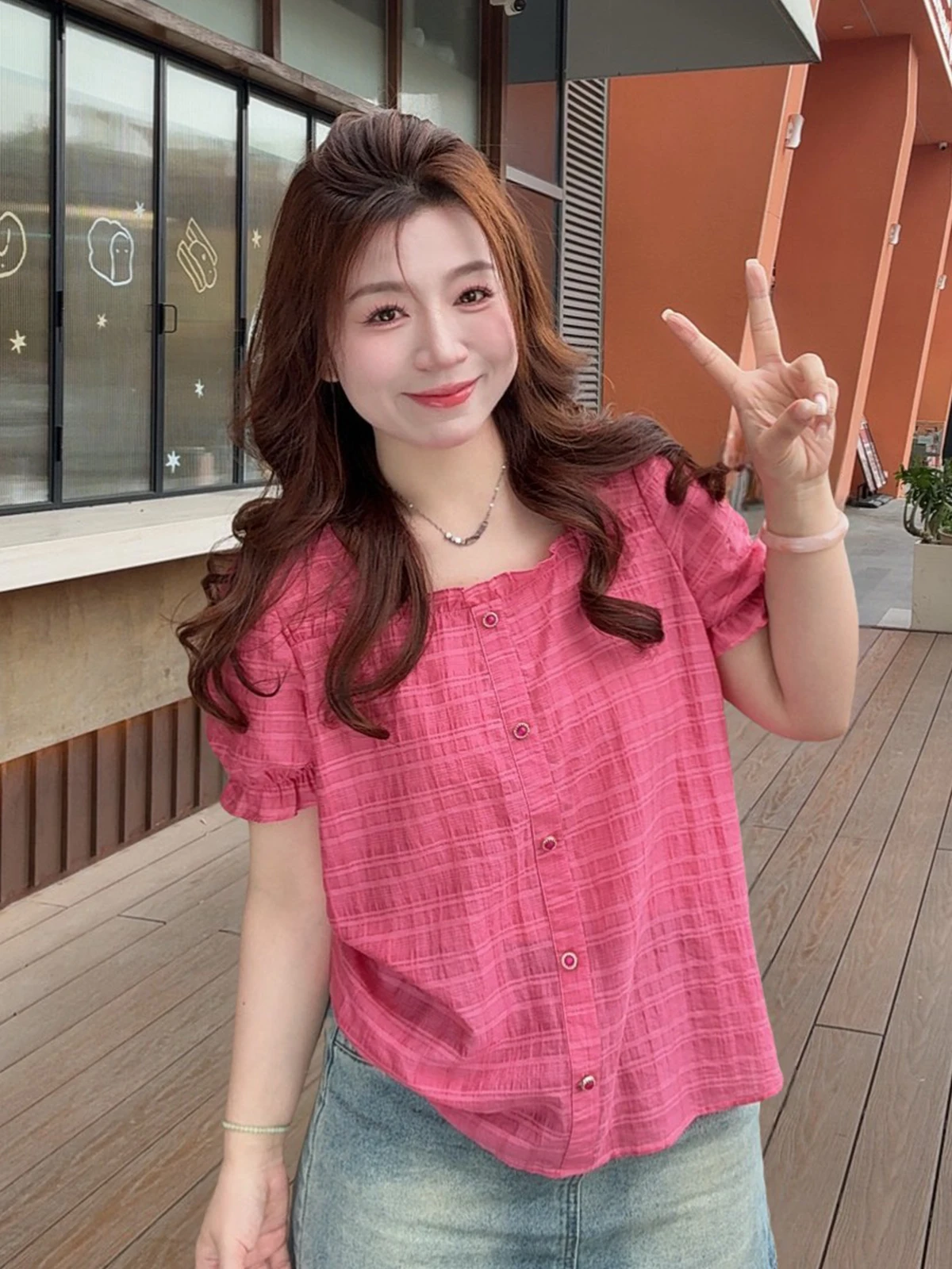 Summer 2026 Women's Sweet Style Fashion Design Loose Casual Shirt Square Collar Short Sleeve Top Comfortable Breathable
Summer 2026 Women's Sweet Style Fashion Design Loose Casual Shirt Square Collar Short Sleeve Top Comfortable Breathable
