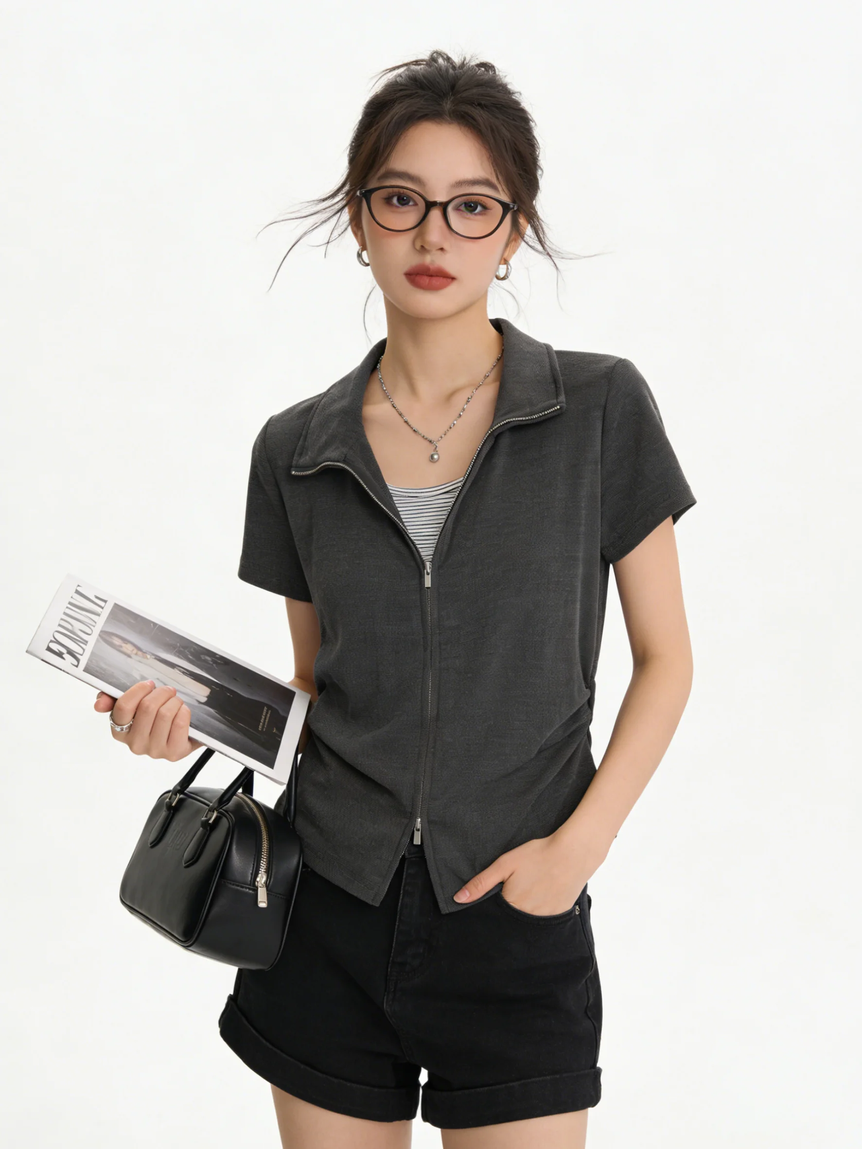 Summer Skin-Friendly Breathable Zipper Collar Short Sleeve T-Shirt Women Slimming Short Style Top Korean Loose Fit Universal
Summer Skin-Friendly Breathable Zipper Collar Short Sleeve T-Shirt Women Slimming Short Style Top Korean Loose Fit Universal