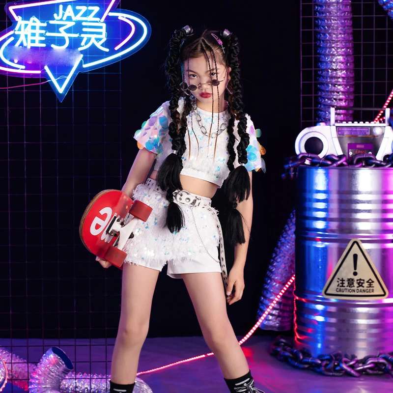 2023 New Jazz Dance Costumes For Girls Children Sequin Kpop Outfits Street Dance Wear Ballroom Hip Hop Dance Clothing DQL8287
2023 New Jazz Dance Costumes For Girls Children Sequin Kpop Outfits Street Dance Wear Ballroom Hip Hop Dance Clothing DQL8287