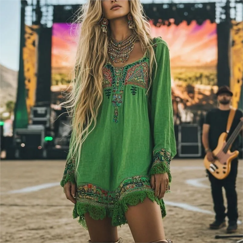 Fashion Retro Print Dress V-neck Long Sleeves Patchwork Lace Mini Dresses suitable for Wilderness Style Ethnic Style Vacations
Fashion Retro Print Dress V-neck Long Sleeves Patchwork Lace Mini Dresses suitable for Wilderness Style Ethnic Style Vacations