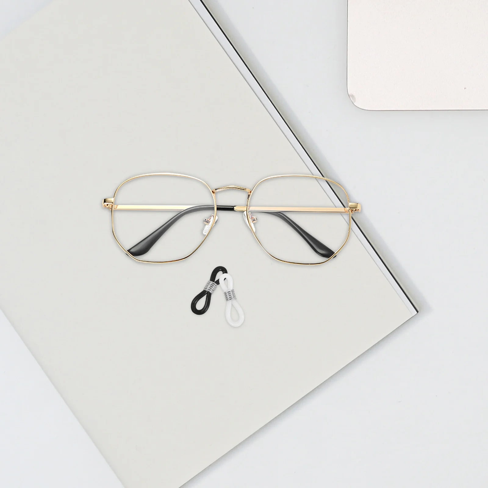 100Pcs Eyeglass Chain Accessories Transparent Silicone Anti Slip Connectors Secure Glasses Holder Ends for Men Women Eyewear
100Pcs Eyeglass Chain Accessories Transparent Silicone Anti Slip Connectors Secure Glasses Holder Ends for Men Women Eyewear