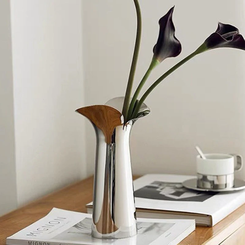 Modern Flower Vase Nordic Aesthetic Flower Bottle Desk Decorating Elegant Vases Room Decoration Office Flowerpot Unusual Shape
Modern Flower Vase Nordic Aesthetic Flower Bottle Desk Decorating Elegant Vases Room Decoration Office Flowerpot Unusual Shape
