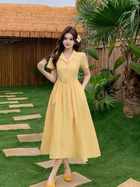 plus Size Women's Retro Yellow Short Sleeve Dress Waist Cinching A-Line Long Skirt Summer New Style City Commute High Waist
plus Size Women's Retro Yellow Short Sleeve Dress Waist Cinching A-Line Long Skirt Summer New Style City Commute High Waist