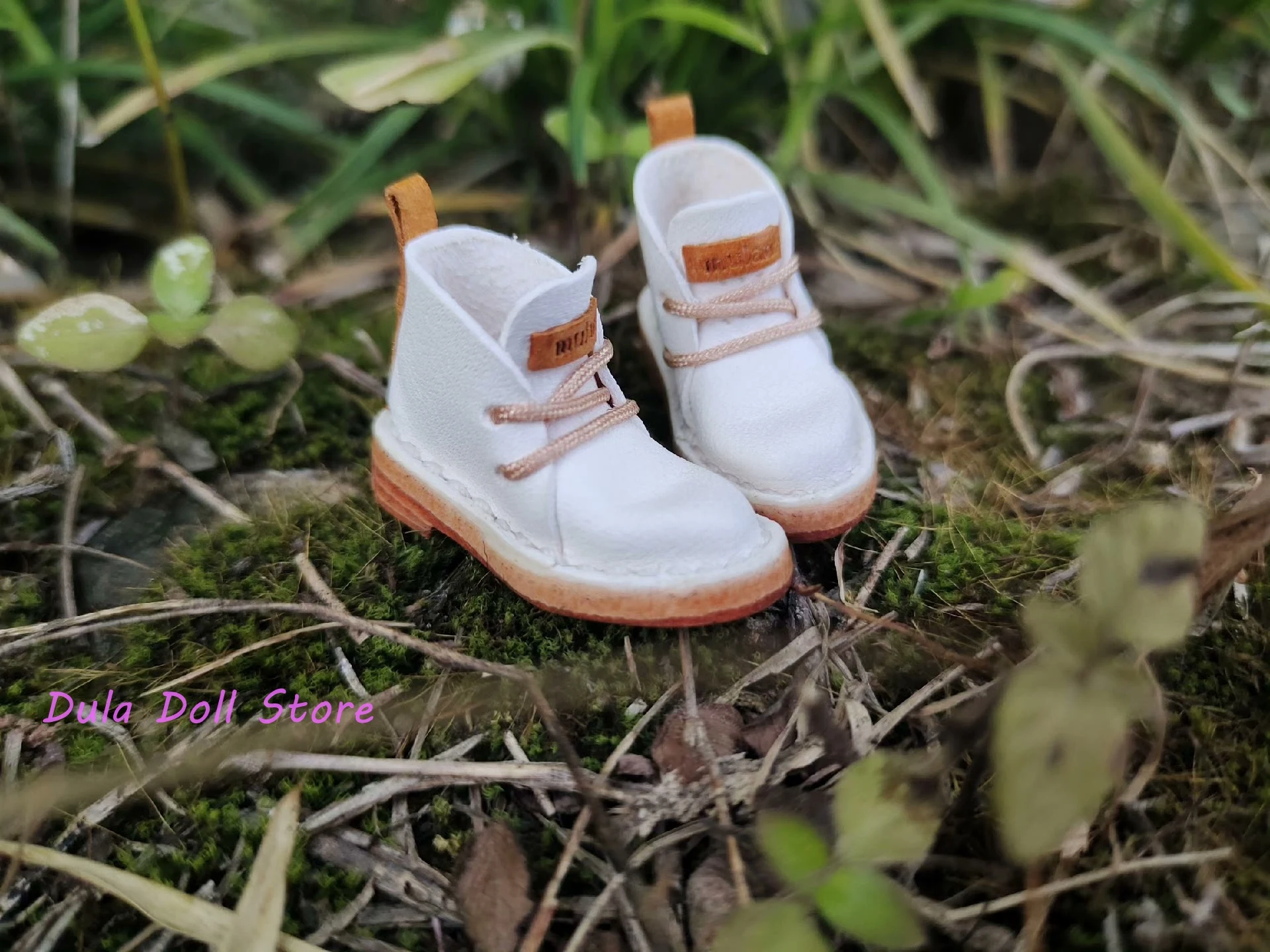 (New stlye)Dula Doll A basic pair of simple leather shoes Blythe ob24 ob22 little fish body Bjd Doll Accessories
(New stlye)Dula Doll A basic pair of simple leather shoes Blythe ob24 ob22 little fish body Bjd Doll Accessories