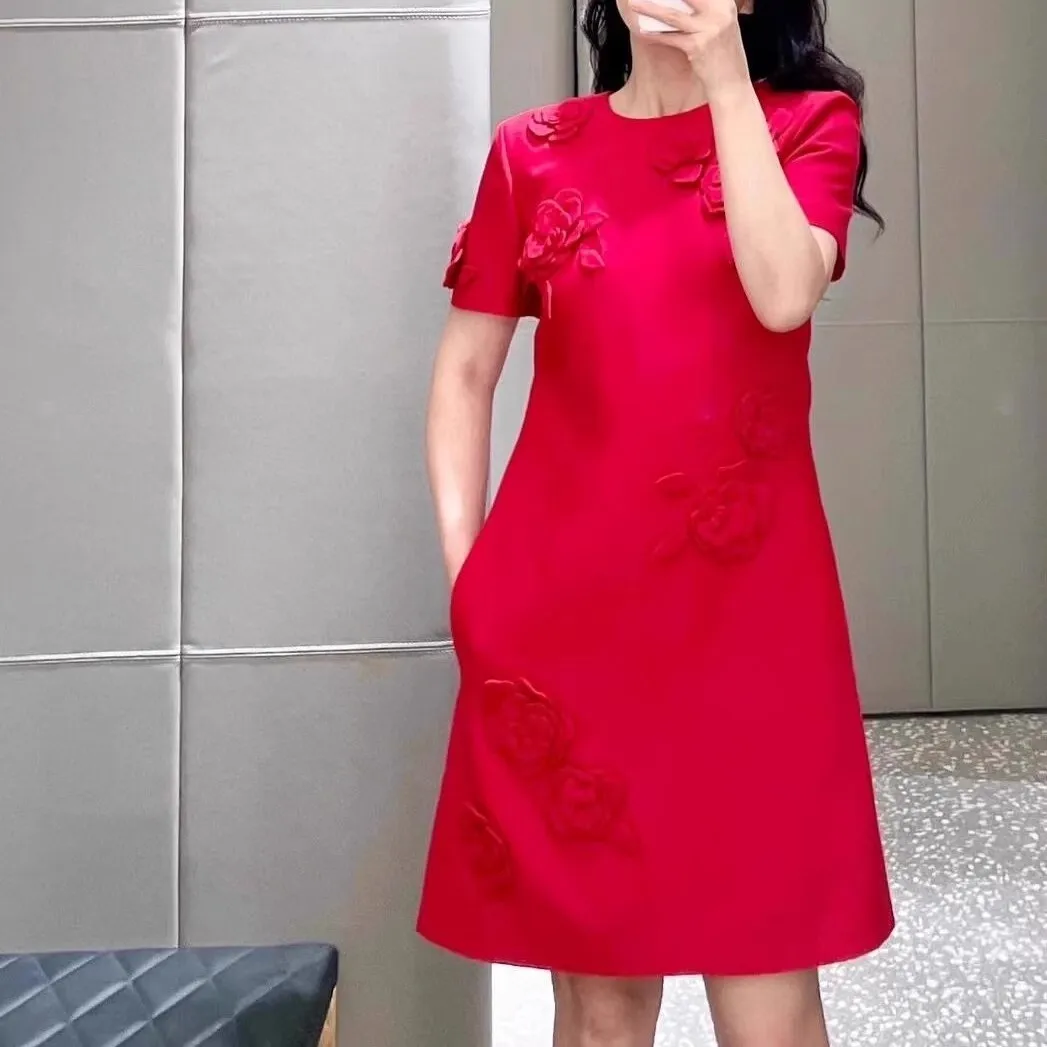 Luxury Handmade Rose Flowers Wedding Red Dress Top Quality Women's Silk Wool Black Short Party Dress
Luxury Handmade Rose Flowers Wedding Red Dress Top Quality Women's Silk Wool Black Short Party Dress
