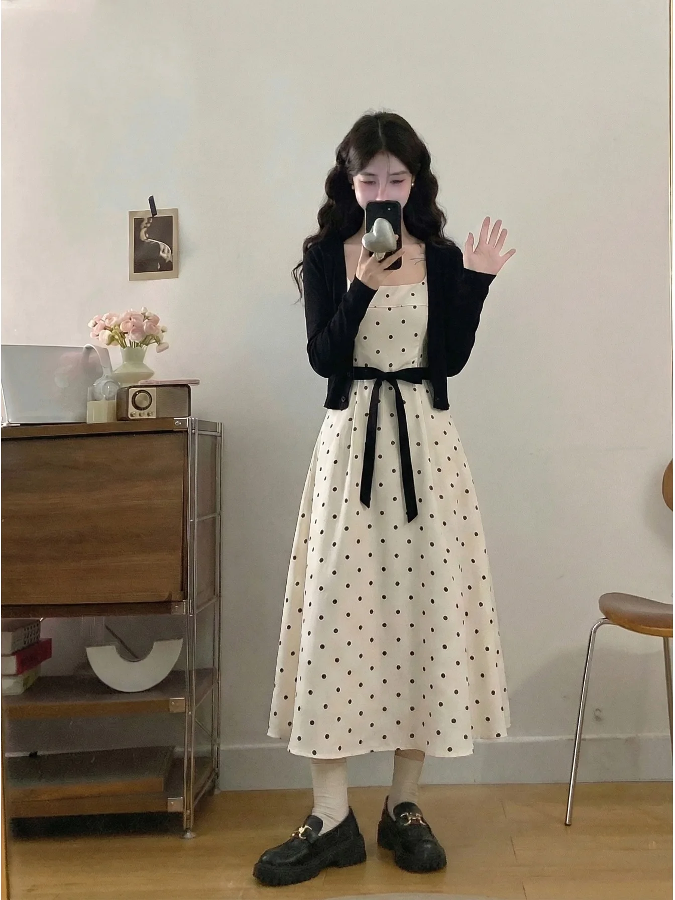 Elegant Knitted Polka Dot Two-Piece Set for Women Spring Fashion Thin Cardigan And Dress plus Size Slimming Style
Elegant Knitted Polka Dot Two-Piece Set for Women Spring Fashion Thin Cardigan And Dress plus Size Slimming Style