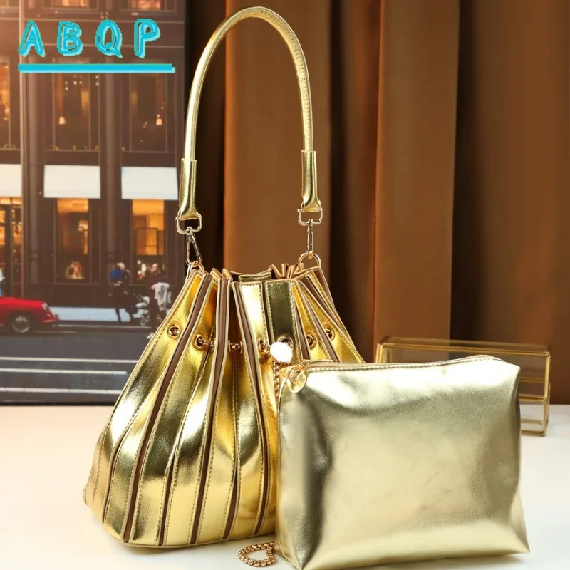 Women's Handbag Luxury Brand Shiny Leather Shiny Fashion Women's Single Shoulder Bag Personalized Fashionable Casual Women's Bag
Women's Handbag Luxury Brand Shiny Leather Shiny Fashion Women's Single Shoulder Bag Personalized Fashionable Casual Women's Bag