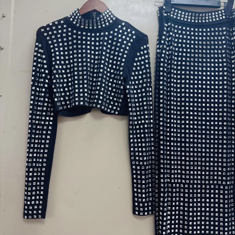 Women High Elastic Studded Gilliter Outfits Long Sleeve Crop Top And High Waist Skirt Two Pieces Sets High Street
Women High Elastic Studded Gilliter Outfits Long Sleeve Crop Top And High Waist Skirt Two Pieces Sets High Street