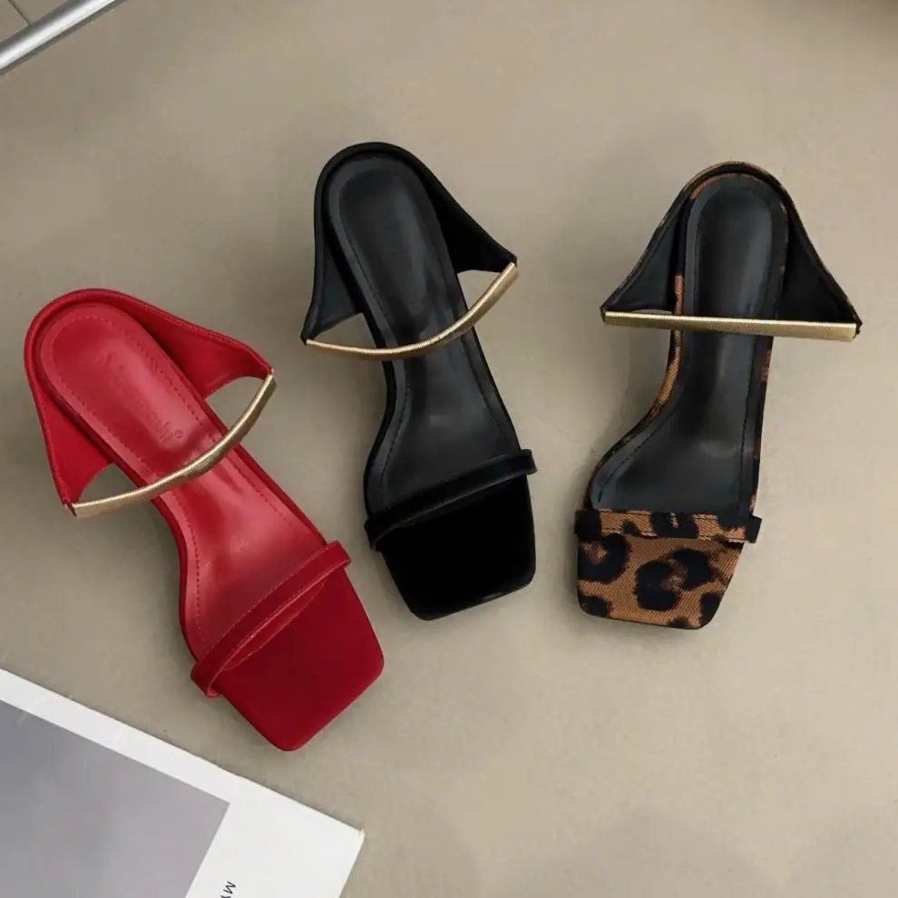 Sandals for women 2026 Summer Open-Toe Slip-On High-Heeled Sandals with Metal Spring Straps High-Heeled Women's Sandals
Sandals for women 2026 Summer Open-Toe Slip-On High-Heeled Sandals with Metal Spring Straps High-Heeled Women's Sandals