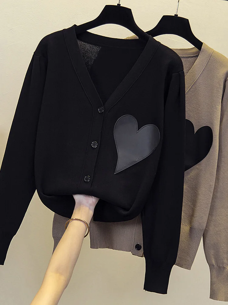 Love V-neck Knit Cardigan Sweater Women Oversized Tops Knitwear Autumn Winter Long Sleeve Double-breasted Elegant Jumpers
Love V-neck Knit Cardigan Sweater Women Oversized Tops Knitwear Autumn Winter Long Sleeve Double-breasted Elegant Jumpers
