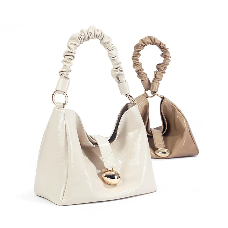 Shoulder Bag for Women New Fashion Soft Cow Leather Versatile Commuter Crossbody bags Small Square Handbag design sense handle
Shoulder Bag for Women New Fashion Soft Cow Leather Versatile Commuter Crossbody bags Small Square Handbag design sense handle