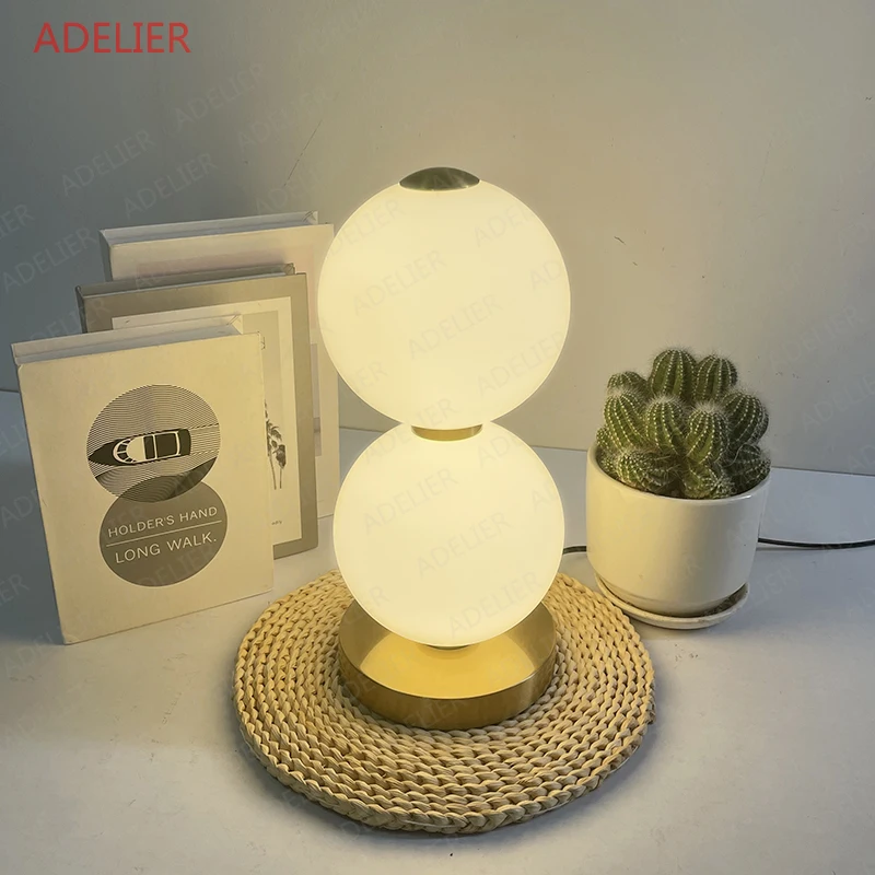 Pearl Ball Design Glass Table Lamps Modern Living Room Bedroom Study LED Lighting Home Decor Bedside Desk lamp
Pearl Ball Design Glass Table Lamps Modern Living Room Bedroom Study LED Lighting Home Decor Bedside Desk lamp