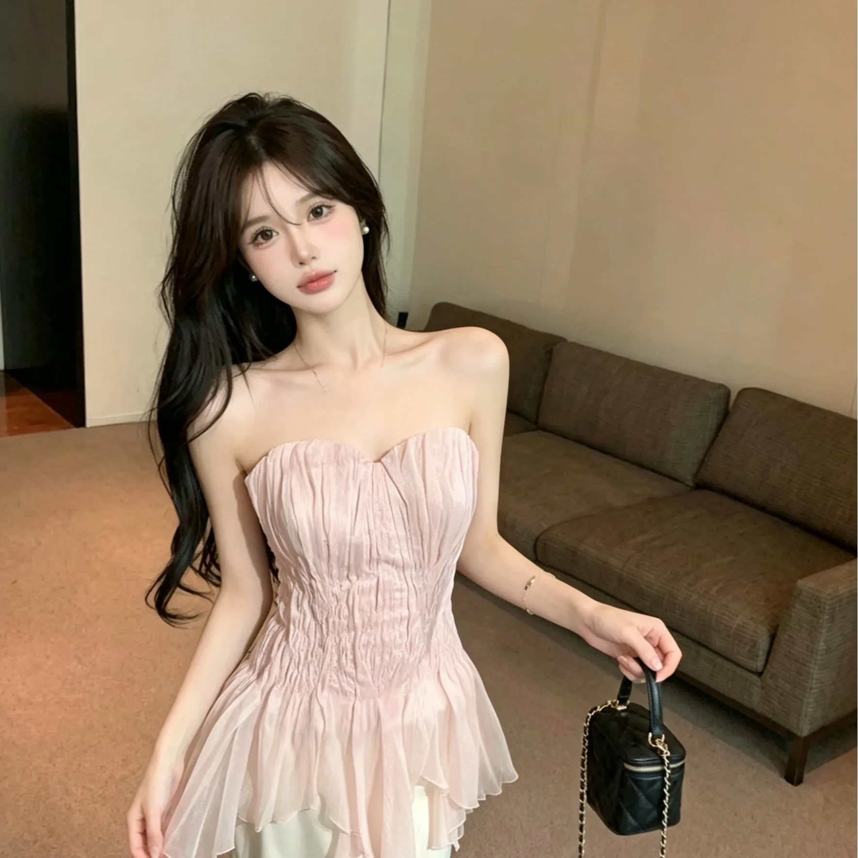 Soft Atmosphere Sensation Strapless Top Irregular Draped Skirt Pure Desire Slimming Summer New Style Women's Fashion Clothing
Soft Atmosphere Sensation Strapless Top Irregular Draped Skirt Pure Desire Slimming Summer New Style Women's Fashion Clothing