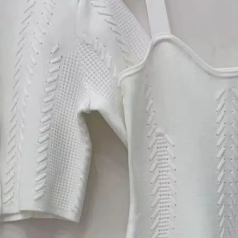 Spring/Summer Women O-Neck Textured Solid Knit Set Short Sleeve Knitwear Cardigan + High Waist Sleeveless A-line Fashion Dress
Spring/Summer Women O-Neck Textured Solid Knit Set Short Sleeve Knitwear Cardigan + High Waist Sleeveless A-line Fashion Dress