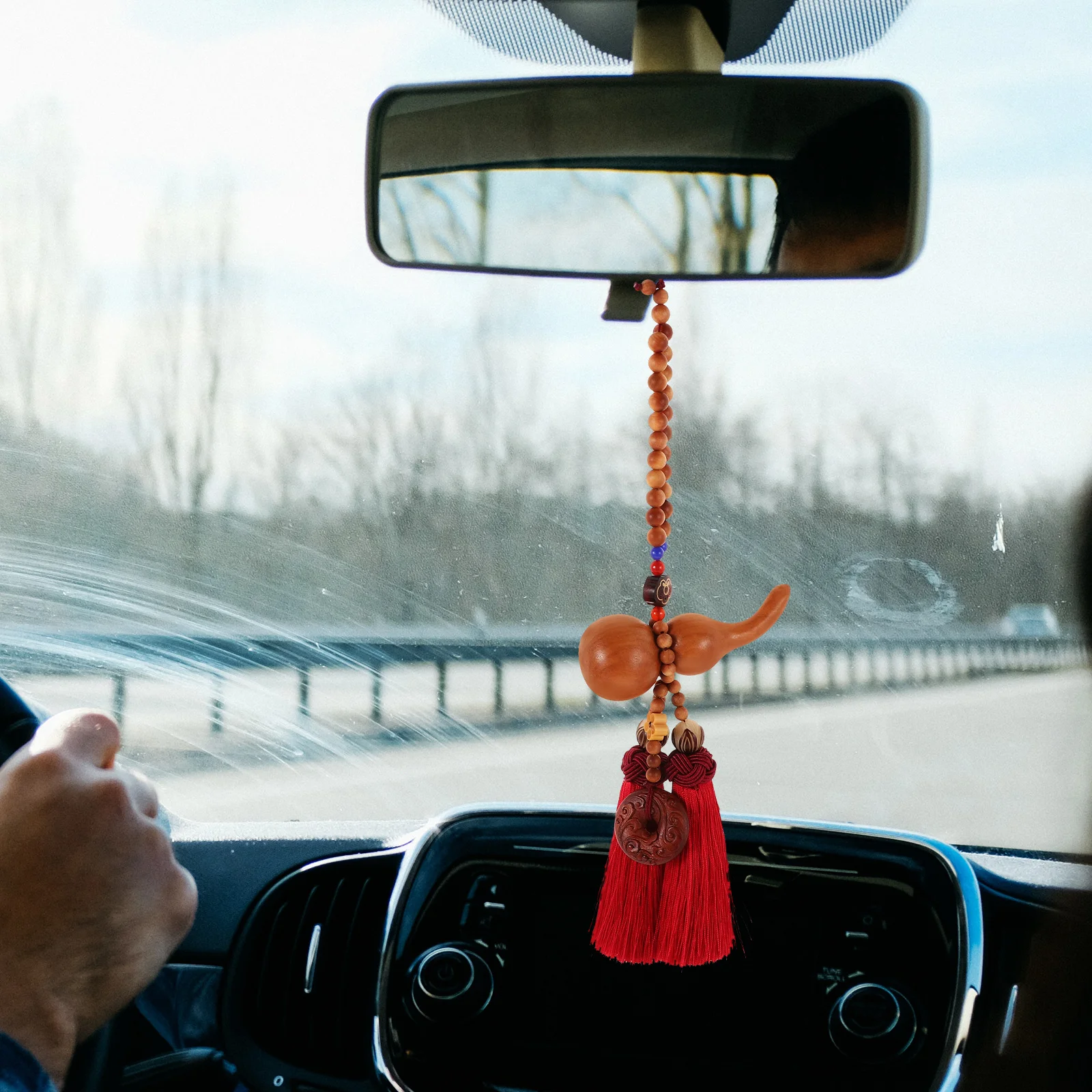 Gourd Car Hanging Pendant Chinese Style Feng Shui Decor Lucky Ornament For Car Home Keychain Decoration
Gourd Car Hanging Pendant Chinese Style Feng Shui Decor Lucky Ornament For Car Home Keychain Decoration