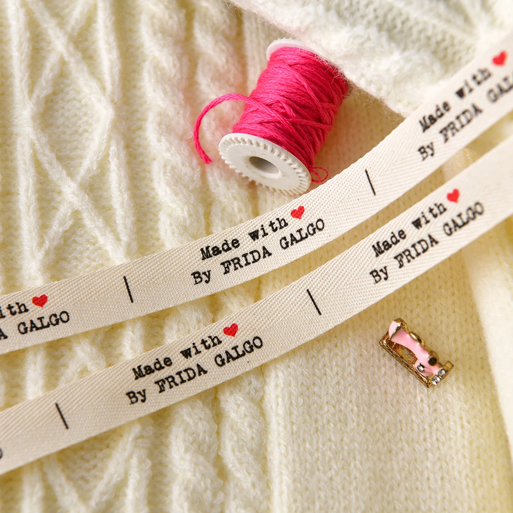 Custom Narrow Cotton Twill Folded Sewing Label 0.47"x2.36" DIY Fabric Tag for Clothes Quilts Knitting Crafts Personalized
Custom Narrow Cotton Twill Folded Sewing Label 0.47"x2.36" DIY Fabric Tag for Clothes Quilts Knitting Crafts Personalized