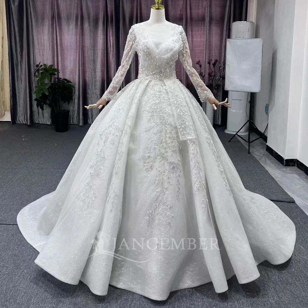 Customzied vestidos de novia boda Ball Gown Wedding Dresses Princesse O Neck Long Sleeves Elegant Lace Shiny Bridal Gowns
Customzied vestidos de novia boda Ball Gown Wedding Dresses Princesse O Neck Long Sleeves Elegant Lace Shiny Bridal Gowns