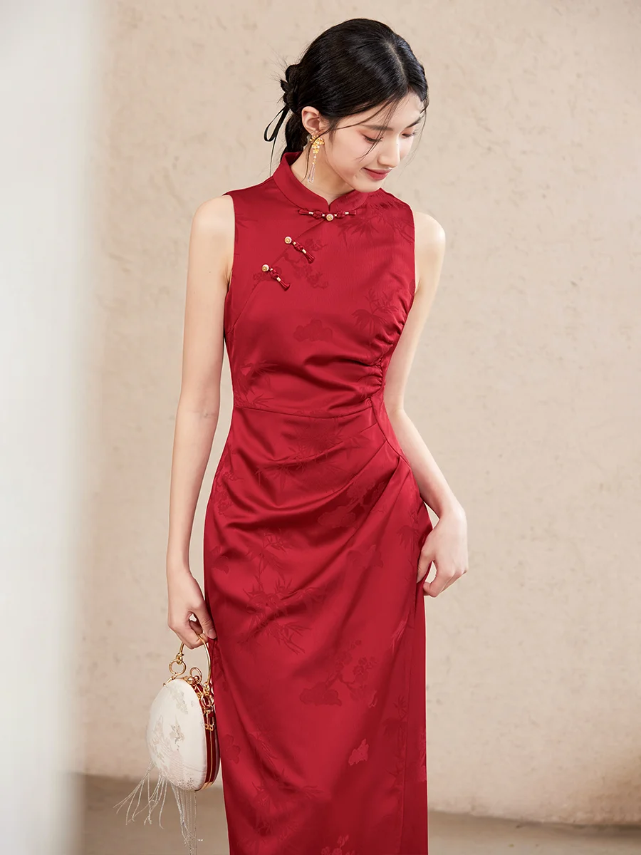Элегантное красное китайское свадебное платье для женщин, летнее платье с пуговицами, плиссированной юбкой, длинное ципао, традиционное китайское платье
Элегантное красное китайское свадебное платье для женщин, летнее платье с пуговицами, плиссированной юбкой, длинное ципао, традиционное китайское платье