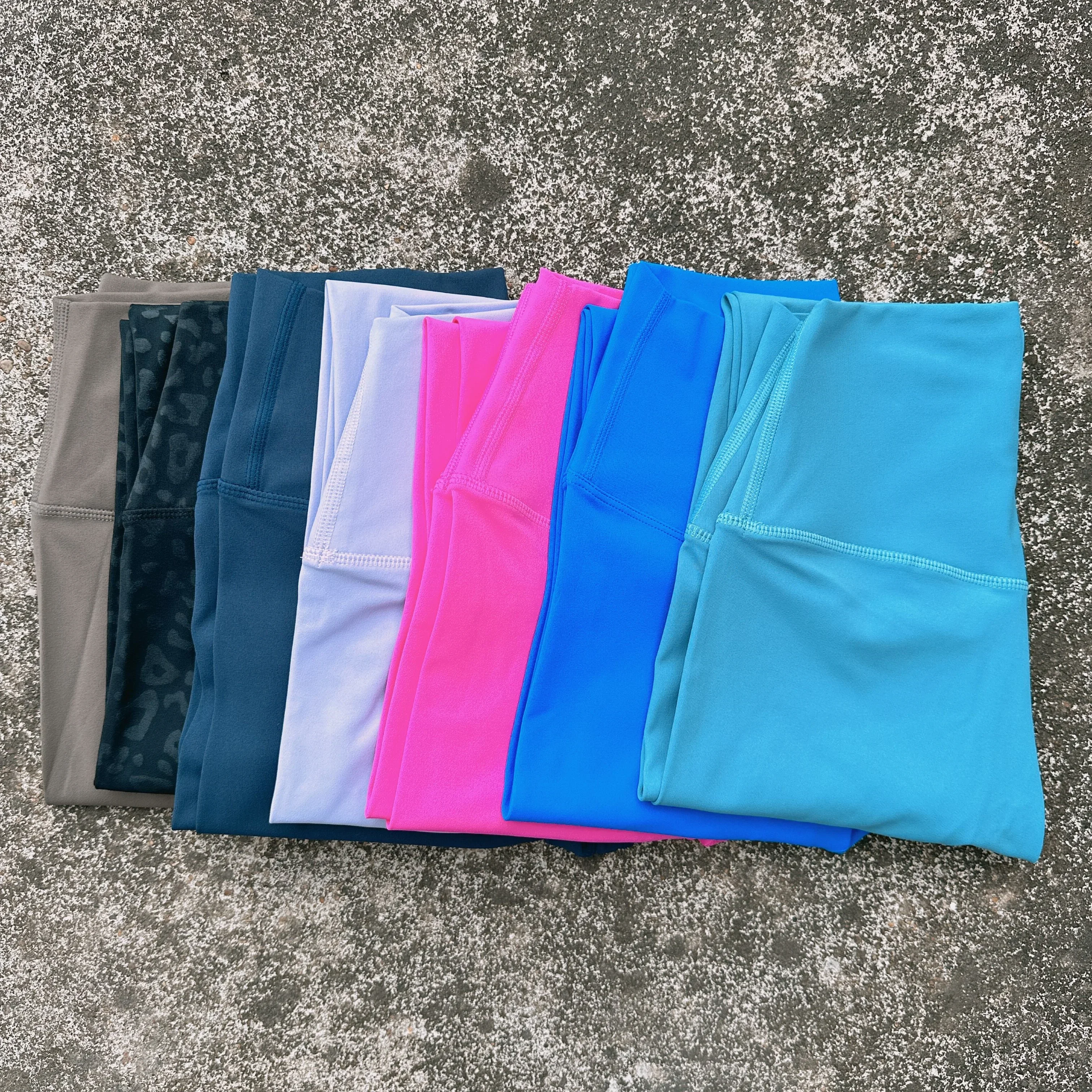 Solid Color High Waist Yoga Legging soft Women Sport Pant Tight Butter Athletic Gym Comprehensive Training Jog Back Waist Pocket
Solid Color High Waist Yoga Legging soft Women Sport Pant Tight Butter Athletic Gym Comprehensive Training Jog Back Waist Pocket