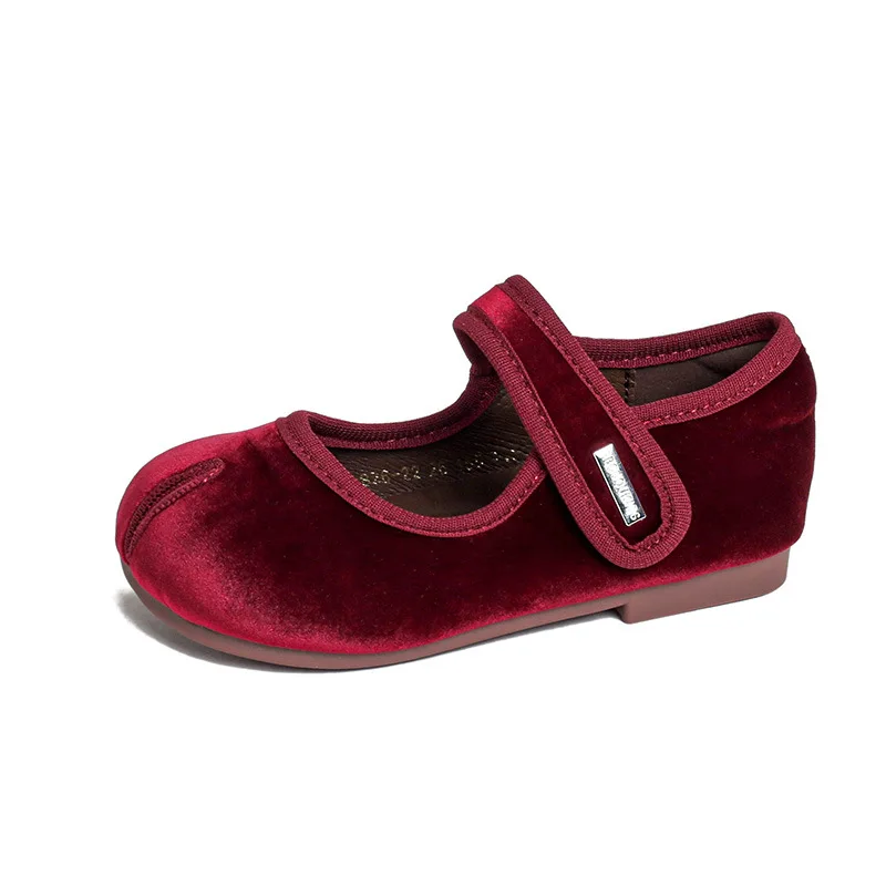 Girls Suede Flats 2026 Autumn French Mary Janes Student Shoes with Split-Toe Design Unique Casual Slip-On Shoes
Girls Suede Flats 2026 Autumn French Mary Janes Student Shoes with Split-Toe Design Unique Casual Slip-On Shoes
