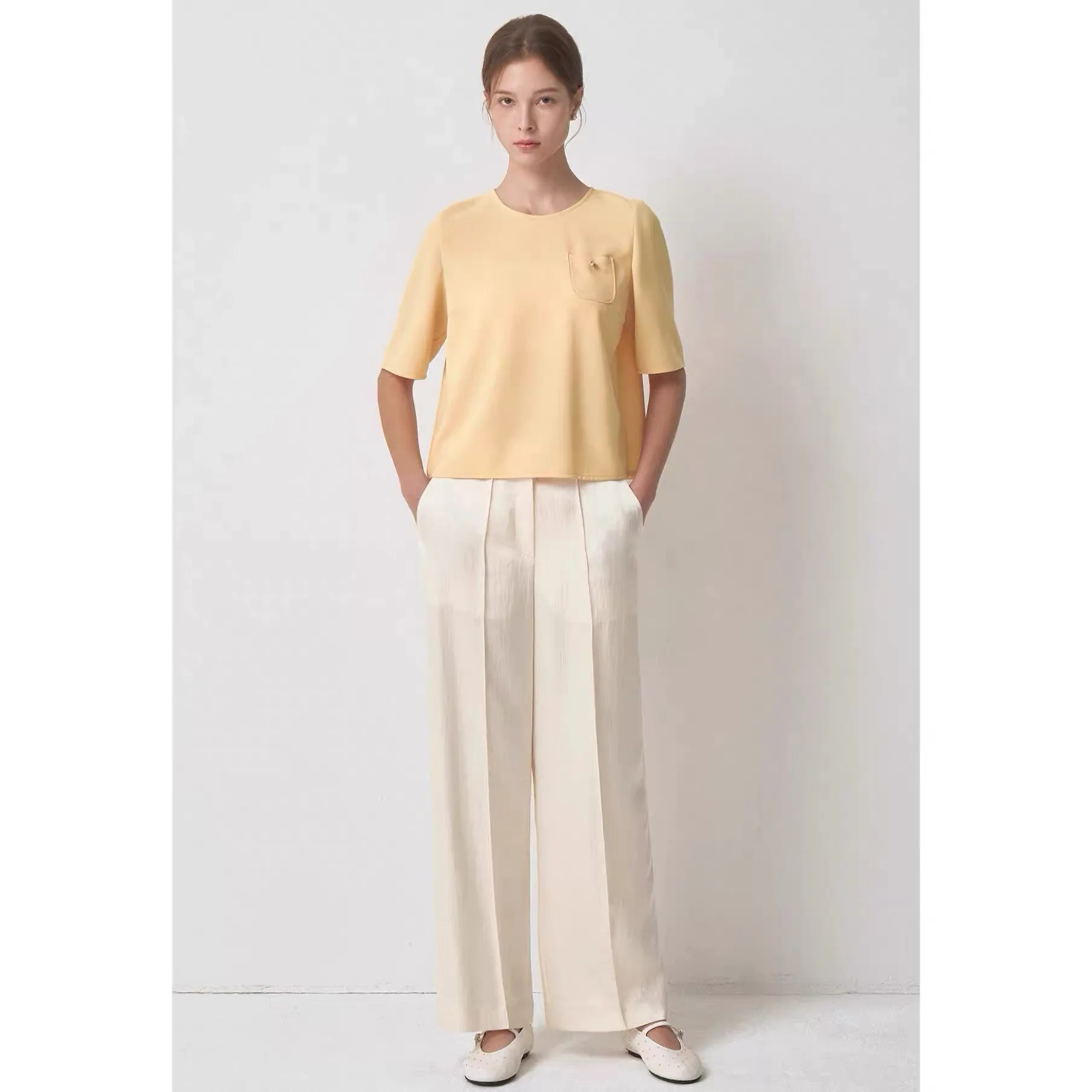Lemon Cheese MIN26 Spring Summer Commute Style round Neck Pocket Back Button Pure Color Short Sleeve Women's Shirt
Lemon Cheese MIN26 Spring Summer Commute Style round Neck Pocket Back Button Pure Color Short Sleeve Women's Shirt