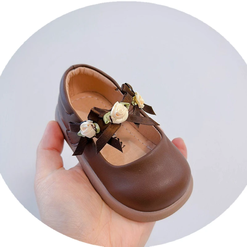 2025 New Baby Girls Flowers Shoes Solid Brown Beige Flats Shoes For Toddler Women Performance Wedding Party Girls Dress Shoes
2025 New Baby Girls Flowers Shoes Solid Brown Beige Flats Shoes For Toddler Women Performance Wedding Party Girls Dress Shoes