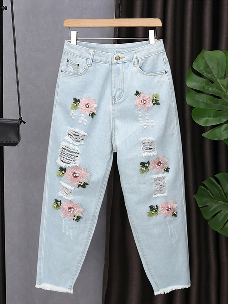 2025 New Summer High Waist Embroidered Piercing Jeans Female Fashionable and Skinny Appearance Haren Nine cropped Pants
2025 New Summer High Waist Embroidered Piercing Jeans Female Fashionable and Skinny Appearance Haren Nine cropped Pants