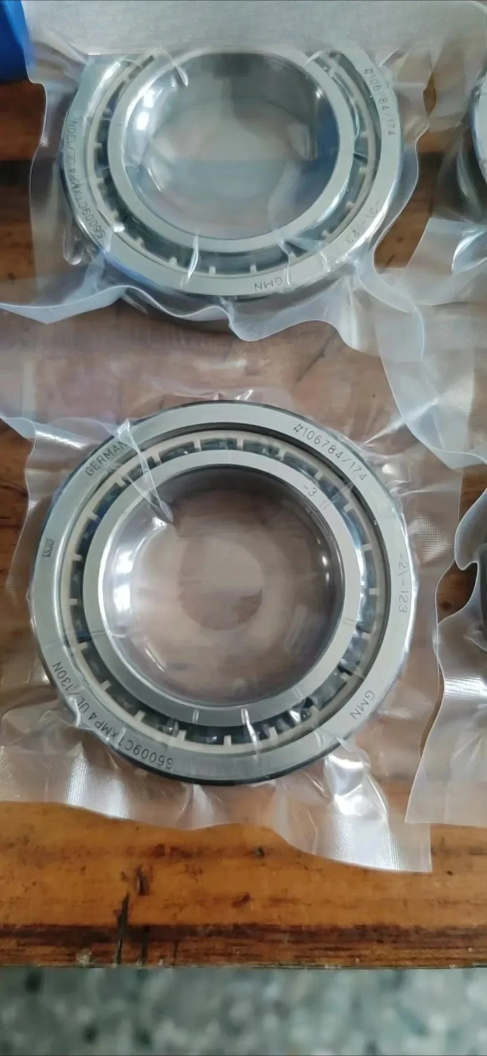 Ceramic ball angular contact bearing HYKH6008 6009 6010 S6204 6205CTAP
Ceramic ball angular contact bearing HYKH6008 6009 6010 S6204 6205CTAP