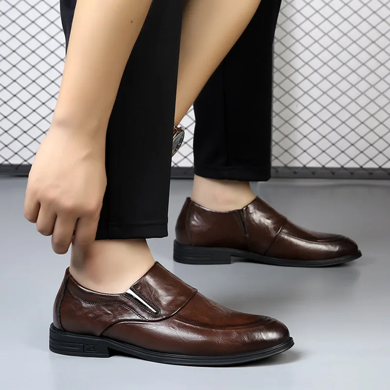 Elegant Men Business Dress Black Shoes Loafers Street Genuine Leather Korean Version Wearable Soft Sole Ightweight Driving Boots
Elegant Men Business Dress Black Shoes Loafers Street Genuine Leather Korean Version Wearable Soft Sole Ightweight Driving Boots