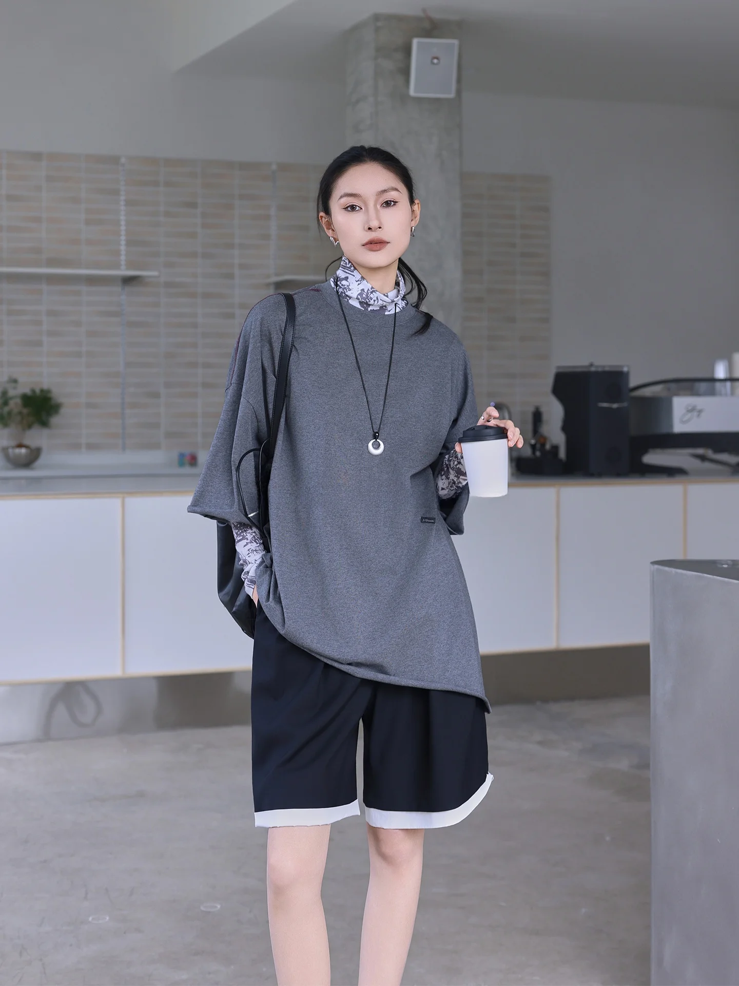 Jieji Zhang Spring Summer Casual Loose Fit Cotton T-irt round Ne Splice Design ey Basic Versatile Women's Top
Jieji Zhang Spring Summer Casual Loose Fit Cotton T-irt round Ne Splice Design ey Basic Versatile Women's Top