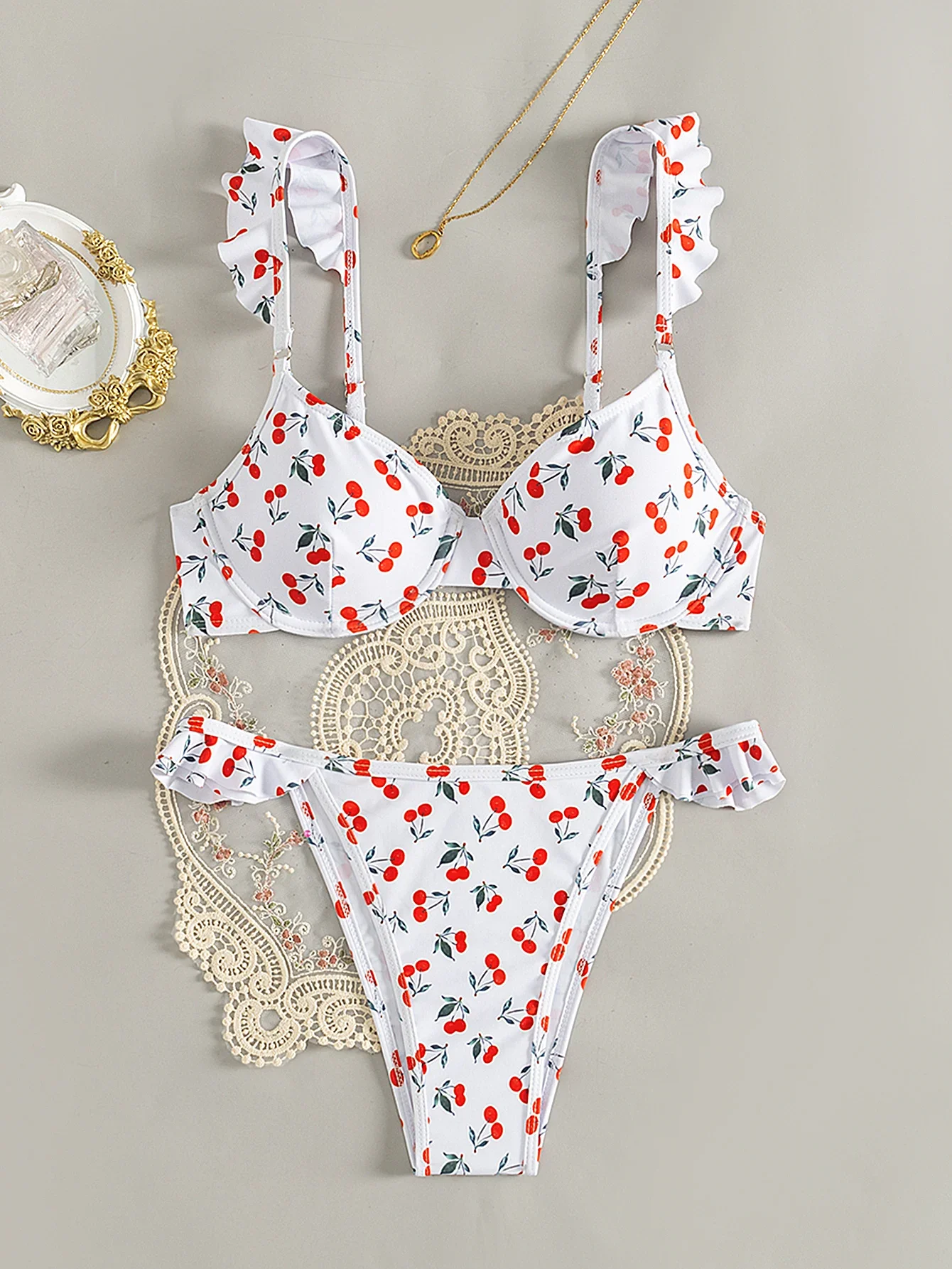 Sexy White Cherry Print Bikini Set Women Ruffles Push Up Underwire Swimsuit 2025 Brazilian Beach Bathing Suit Thong Swimwear
Sexy White Cherry Print Bikini Set Women Ruffles Push Up Underwire Swimsuit 2025 Brazilian Beach Bathing Suit Thong Swimwear