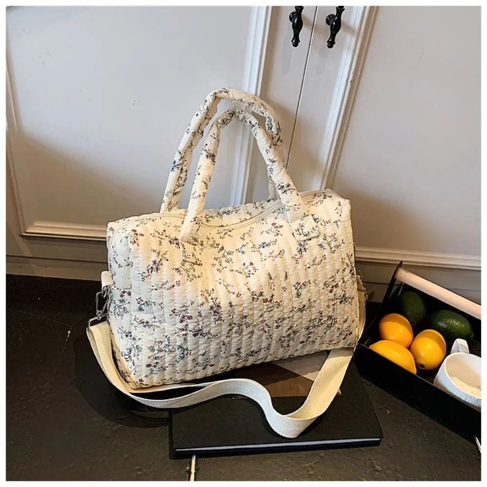 Fashion Large Capacity Mommy Bag Multi-functional Floral Print Diaper Handbag Maternity Baby Diaper Bag Travel
Fashion Large Capacity Mommy Bag Multi-functional Floral Print Diaper Handbag Maternity Baby Diaper Bag Travel