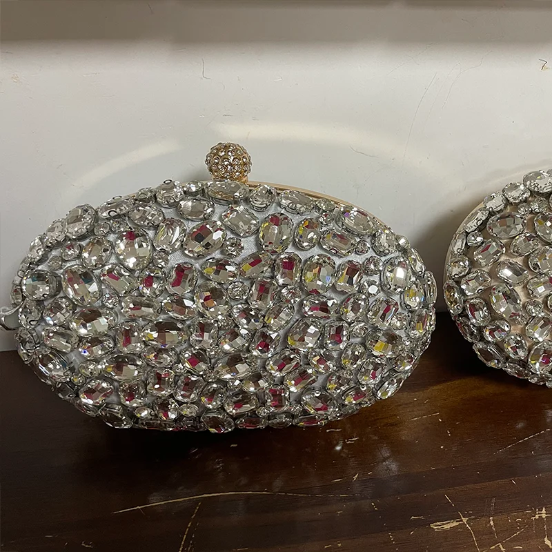 Rhinestone Diamond Evening Bags Handmade Embroidered Diamond Clutch Bag Glass Stone Goose Egg-shaped Luxury Women's Clutch Bag
Rhinestone Diamond Evening Bags Handmade Embroidered Diamond Clutch Bag Glass Stone Goose Egg-shaped Luxury Women's Clutch Bag