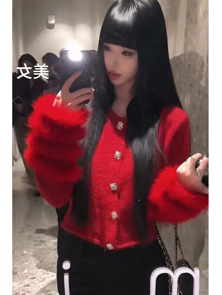 Жакет из твида, фиолетовый, женский, зимний, винтажный, укороченный, с кружевными вставками, на хлопковой подкладке, с вышивкой, регулируемый воротник-стойка
Жакет из твида, фиолетовый, женский, зимний, винтажный, укороченный, с кружевными вставками, на хлопковой подкладке, с вышивкой, регулируемый воротник-стойка