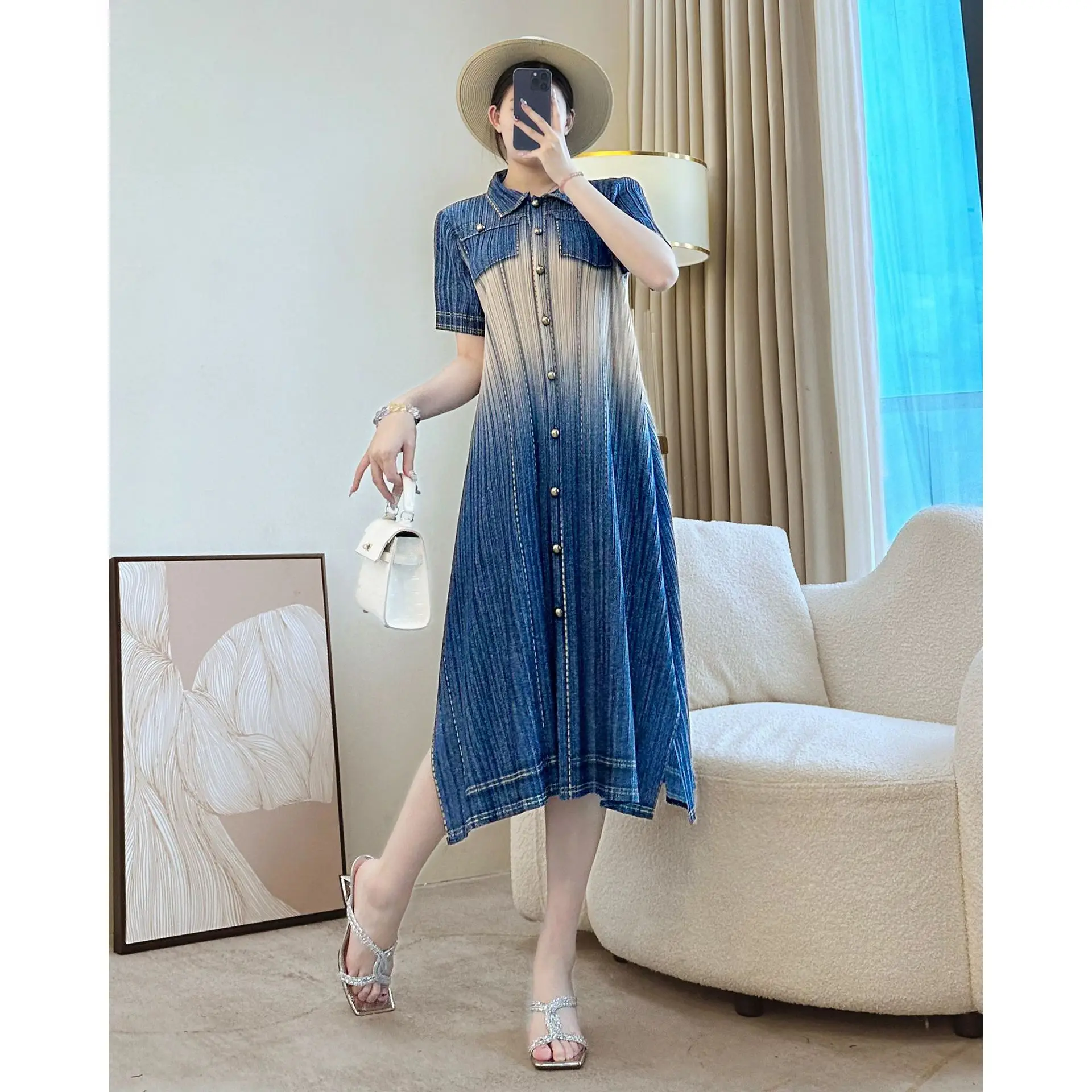 Miyake Style Niche Imitation Denim Print Short Sleeve Women's Pleated Dress Summer New High-End Elaistc Chic Vent Dresses
Miyake Style Niche Imitation Denim Print Short Sleeve Women's Pleated Dress Summer New High-End Elaistc Chic Vent Dresses