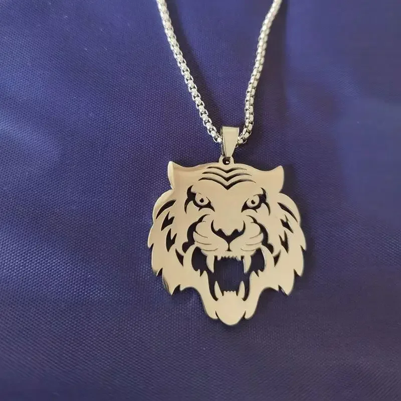 New Fashion Tiger Head Pendant Necklace Stainless Steel Cool Animal Choker Hip Hop Punk Jewelry Valentine's Day Gifts
New Fashion Tiger Head Pendant Necklace Stainless Steel Cool Animal Choker Hip Hop Punk Jewelry Valentine's Day Gifts