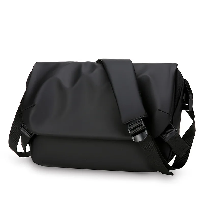 New Men's Backpack, Simple and High-quality Large-capacity Travel Bag, Light and Fashionable Shoulder Bag, Messenger Bag.
New Men's Backpack, Simple and High-quality Large-capacity Travel Bag, Light and Fashionable Shoulder Bag, Messenger Bag.