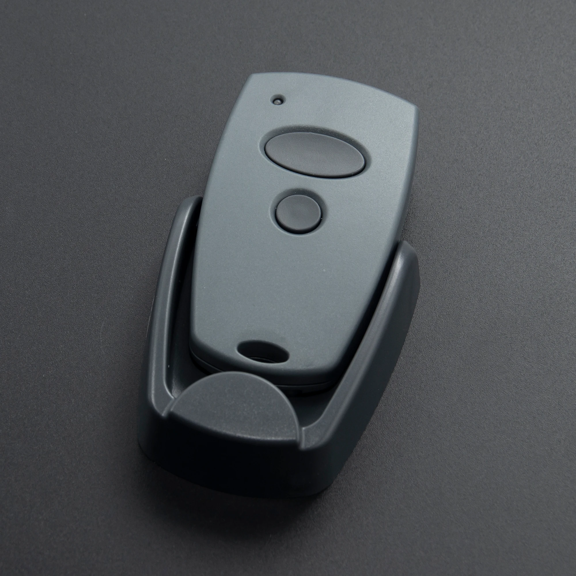 Handheld Transmitter Garage Gate Remote for 868MHz Command 131 Digital D313 D321 D323 Opener
Handheld Transmitter Garage Gate Remote for 868MHz Command 131 Digital D313 D321 D323 Opener