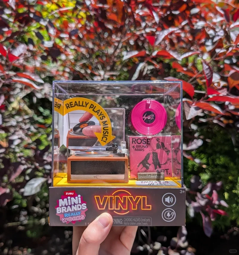 New Release: Zuru Mini Brands Vinyl Surprise Ball with Mini Playable Discs – Collectable Gift Ideal for Music Lovers – Miniature
New Release: Zuru Mini Brands Vinyl Surprise Ball with Mini Playable Discs – Collectable Gift Ideal for Music Lovers – Miniature
