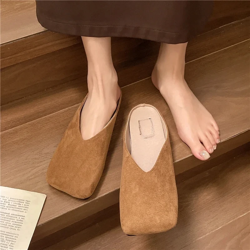 Suede Flats Women Cotton Slippers Square Toe Fashion Mules Shoes Casual Slingback Women's Winter Boots 2025 Trend Mujer
Suede Flats Women Cotton Slippers Square Toe Fashion Mules Shoes Casual Slingback Women's Winter Boots 2025 Trend Mujer