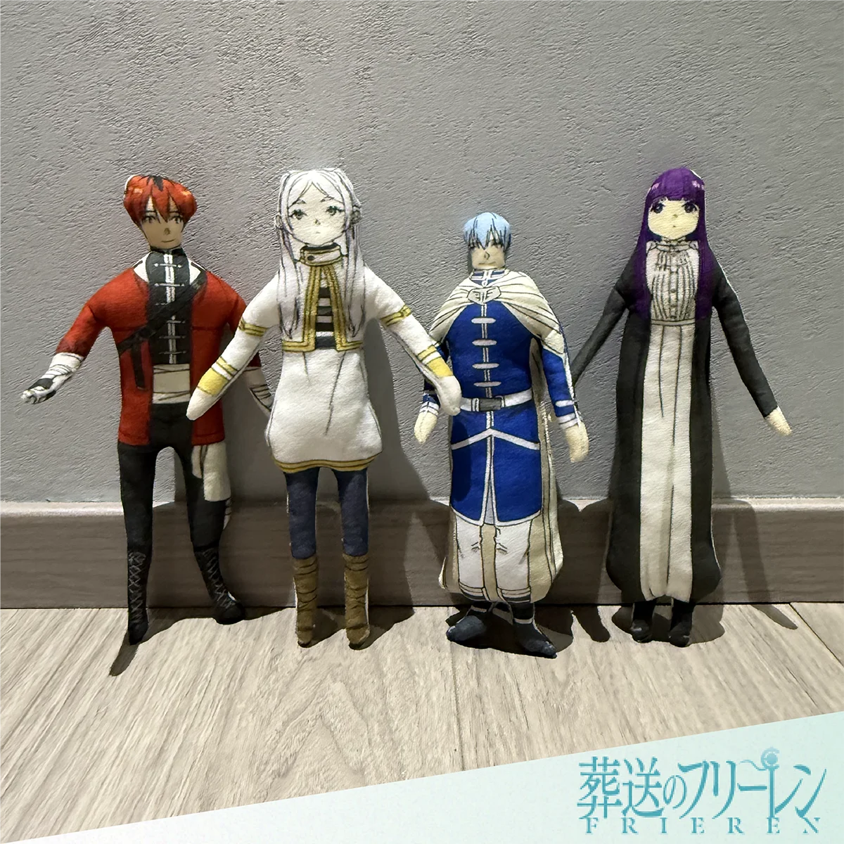 Кукла-мышка Simmelfilren's Ruined Fleurin: абстрактная фигурка с каркасом из железной проволоки
Кукла-мышка Simmelfilren's Ruined Fleurin: абстрактная фигурка с каркасом из железной проволоки