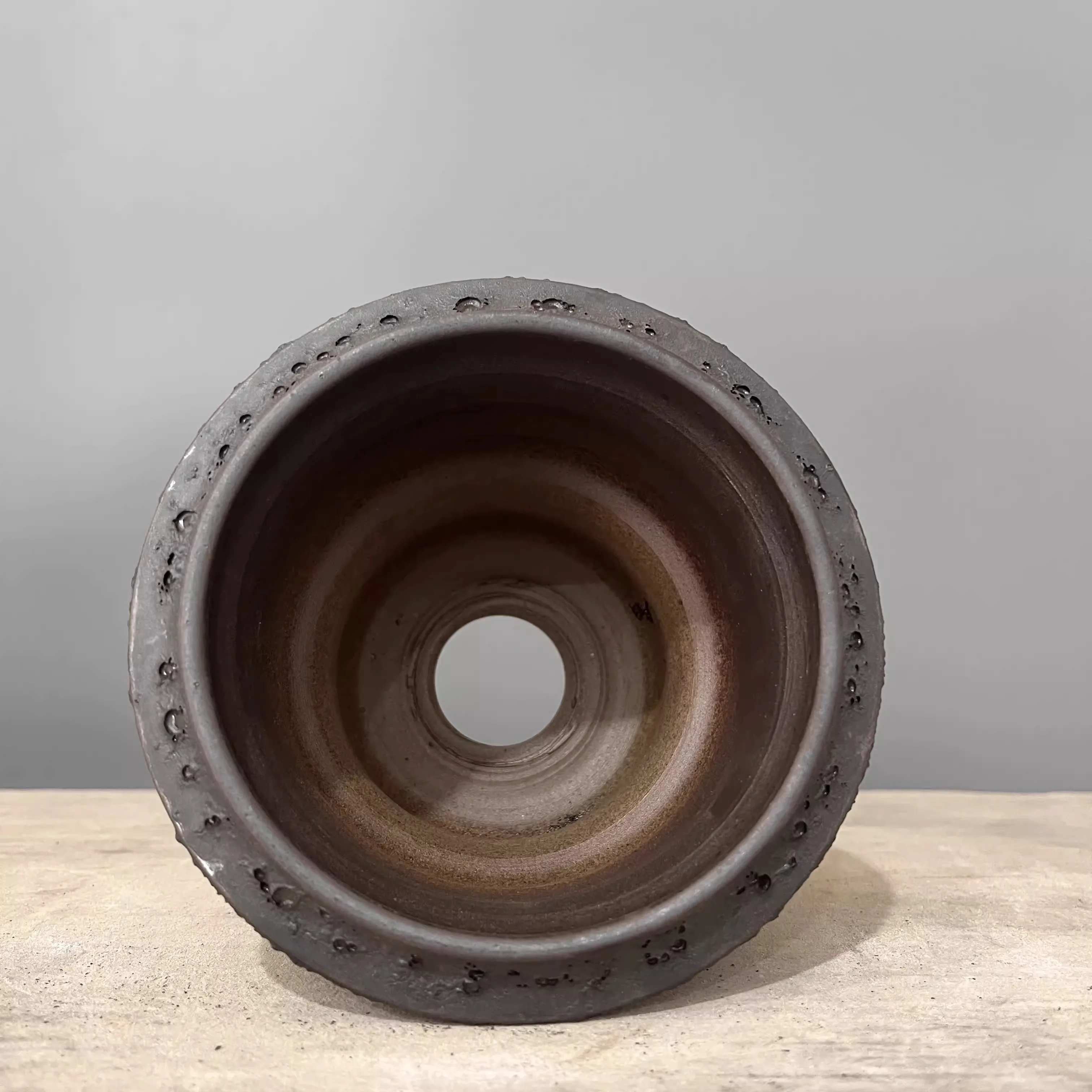 Flowerpot block root planting wooden bowl handmade tide basin agave cactus ceramic flowerpot
Flowerpot block root planting wooden bowl handmade tide basin agave cactus ceramic flowerpot