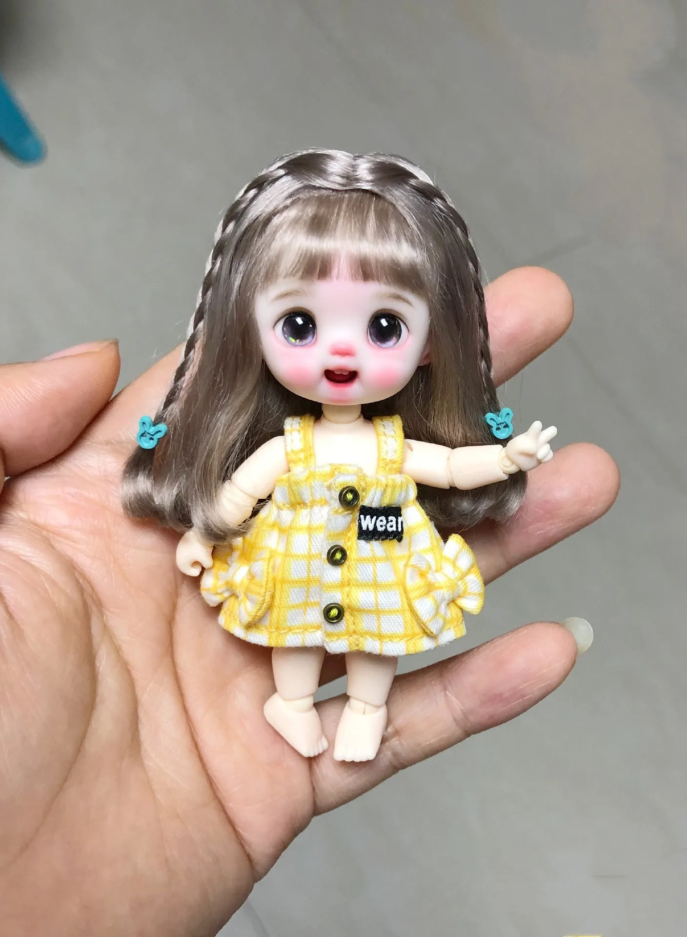 Волосы для куклы Mini OB11, парик с твердой головкой, льняная кукла 1/8 BJD из мохера, бесплатная доставка
Волосы для куклы Mini OB11, парик с твердой головкой, льняная кукла 1/8 BJD из мохера, бесплатная доставка