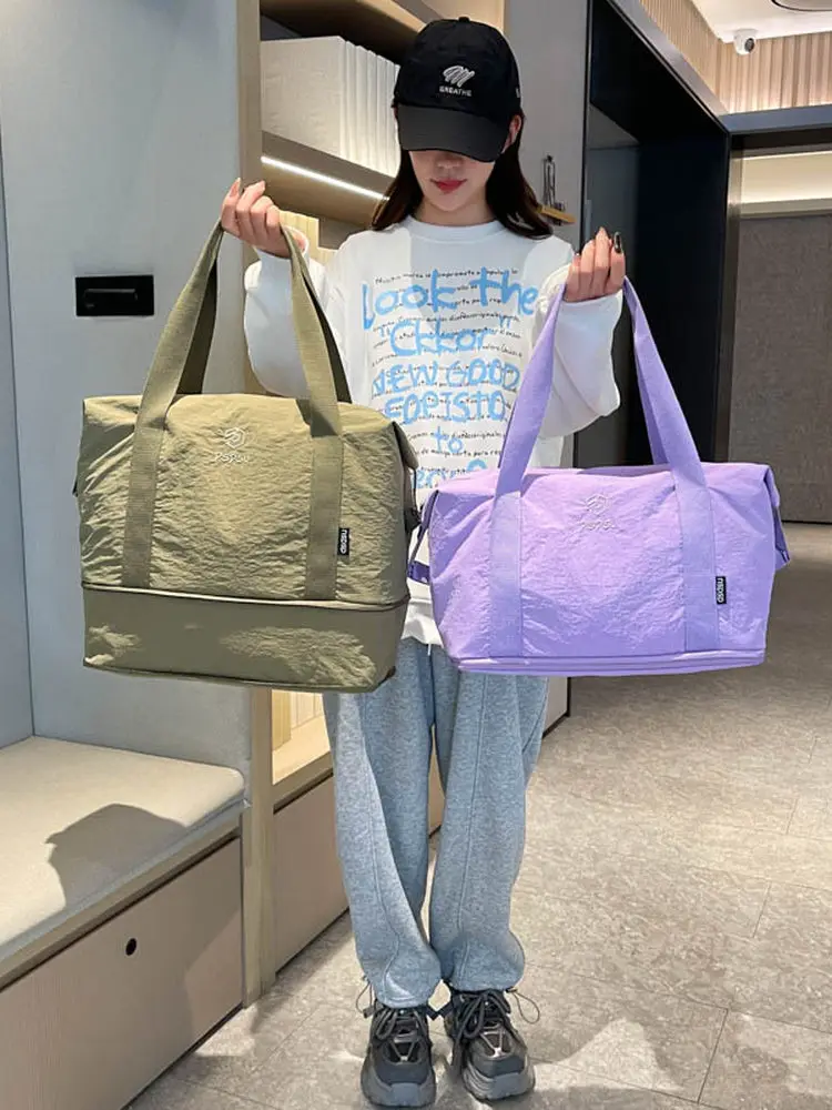 Large Capaci Handheld Travel Bag for Men And Women Lightweight Portable Lage Storage Bag Fitn Sports Bag for ort Trips
Large Capaci Handheld Travel Bag for Men And Women Lightweight Portable Lage Storage Bag Fitn Sports Bag for ort Trips