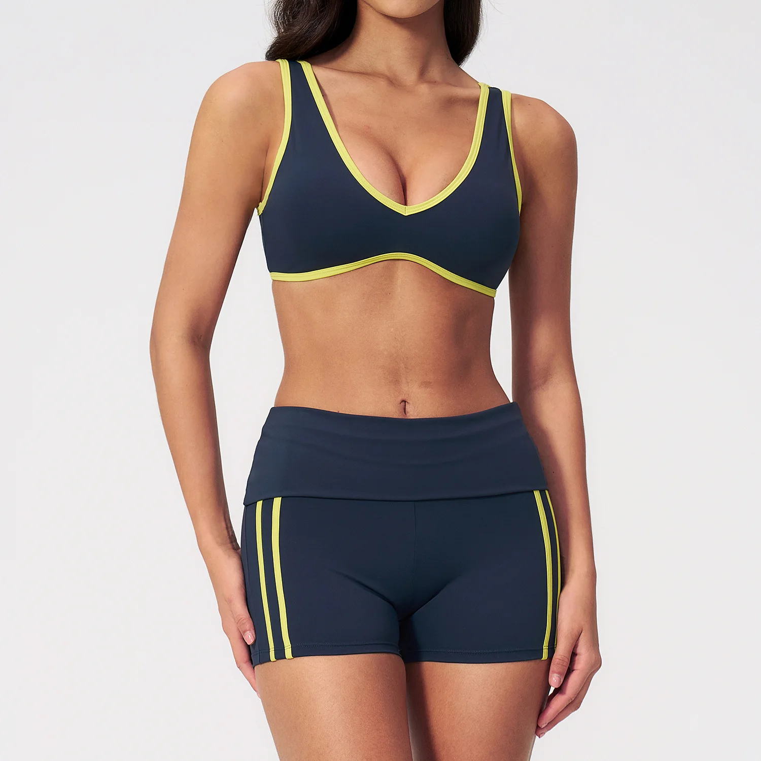 Women's 2 Piece Gym Sets Contrast Trim V Neck Sports Bra Shorts High Waist Yoga Trainging Athletic Workout Sportswear
Women's 2 Piece Gym Sets Contrast Trim V Neck Sports Bra Shorts High Waist Yoga Trainging Athletic Workout Sportswear